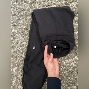 Lululemon align cropped legging, black size 4